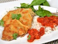 Piccata milanese ostpanerad schnitzel med tomatsås